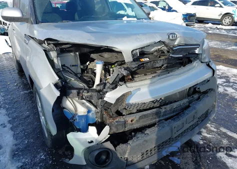 2018 Kia Soul z USA, uszkodzony, nr VIN KNDJN2A29J7583243